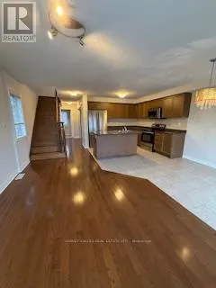 35 - 2006 TRAWDEN WAY