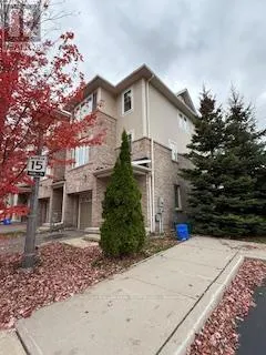 35 - 2006 TRAWDEN WAY