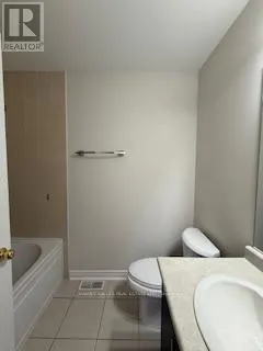 35 - 2006 TRAWDEN WAY