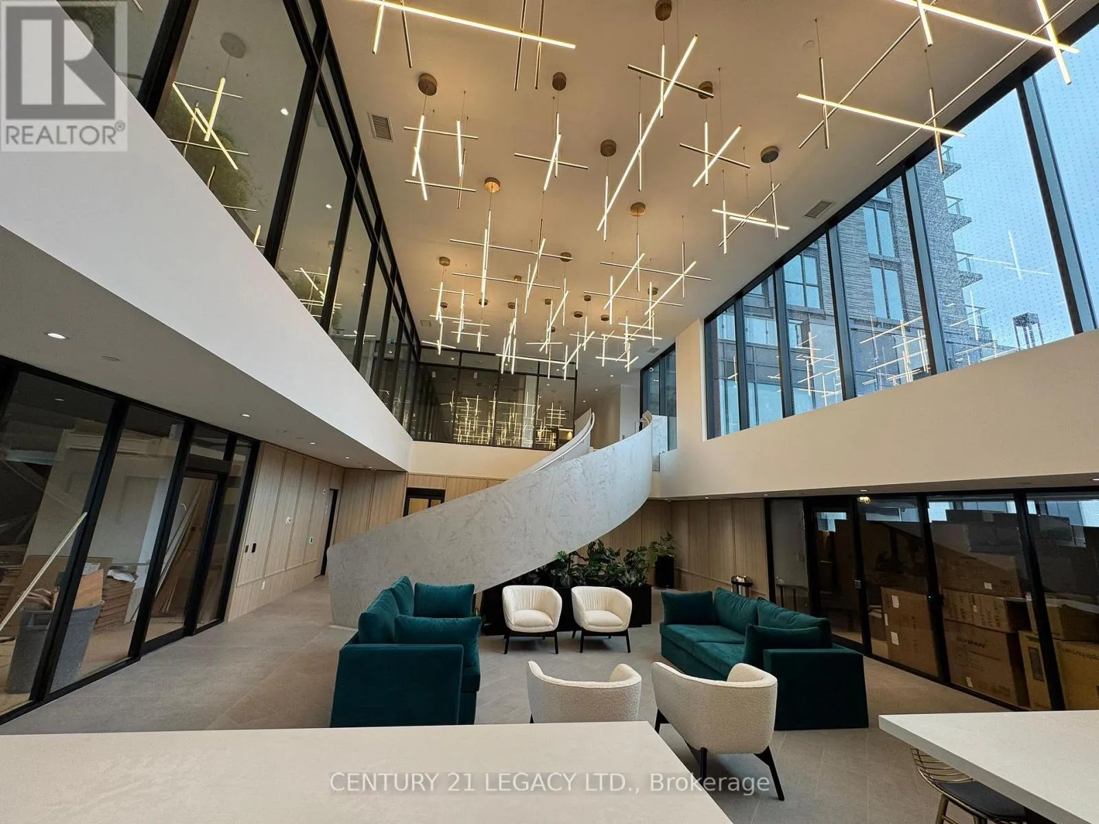 1310 - 3079 TRAFALGAR RD ROAD