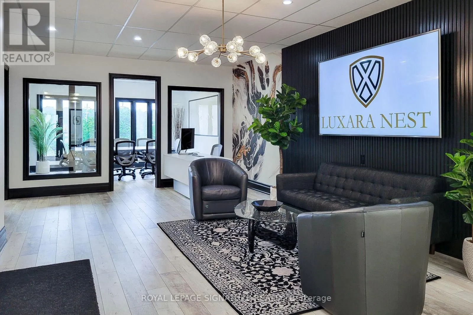 300 - 414 NORTH SERVICE ROAD E