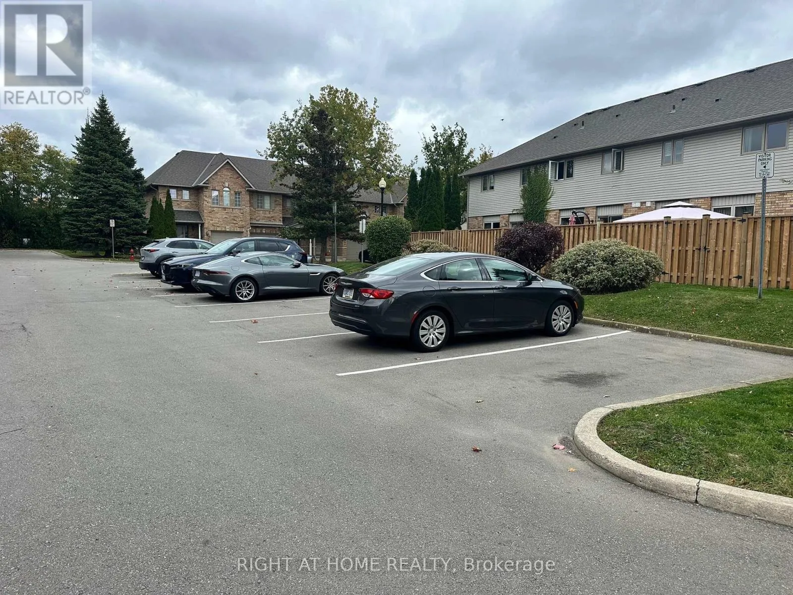 2 - 1283 BLANSHARD DRIVE