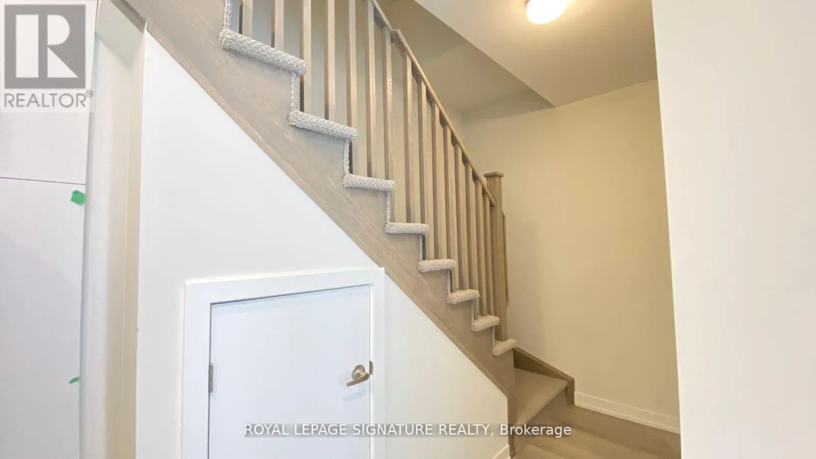 4 - 3566 COLONIAL DRIVE