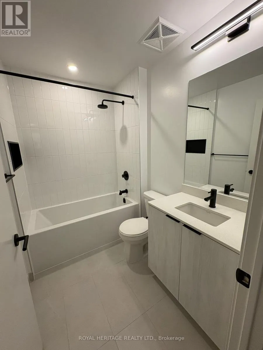 2495 EGLINTON AVENUE W