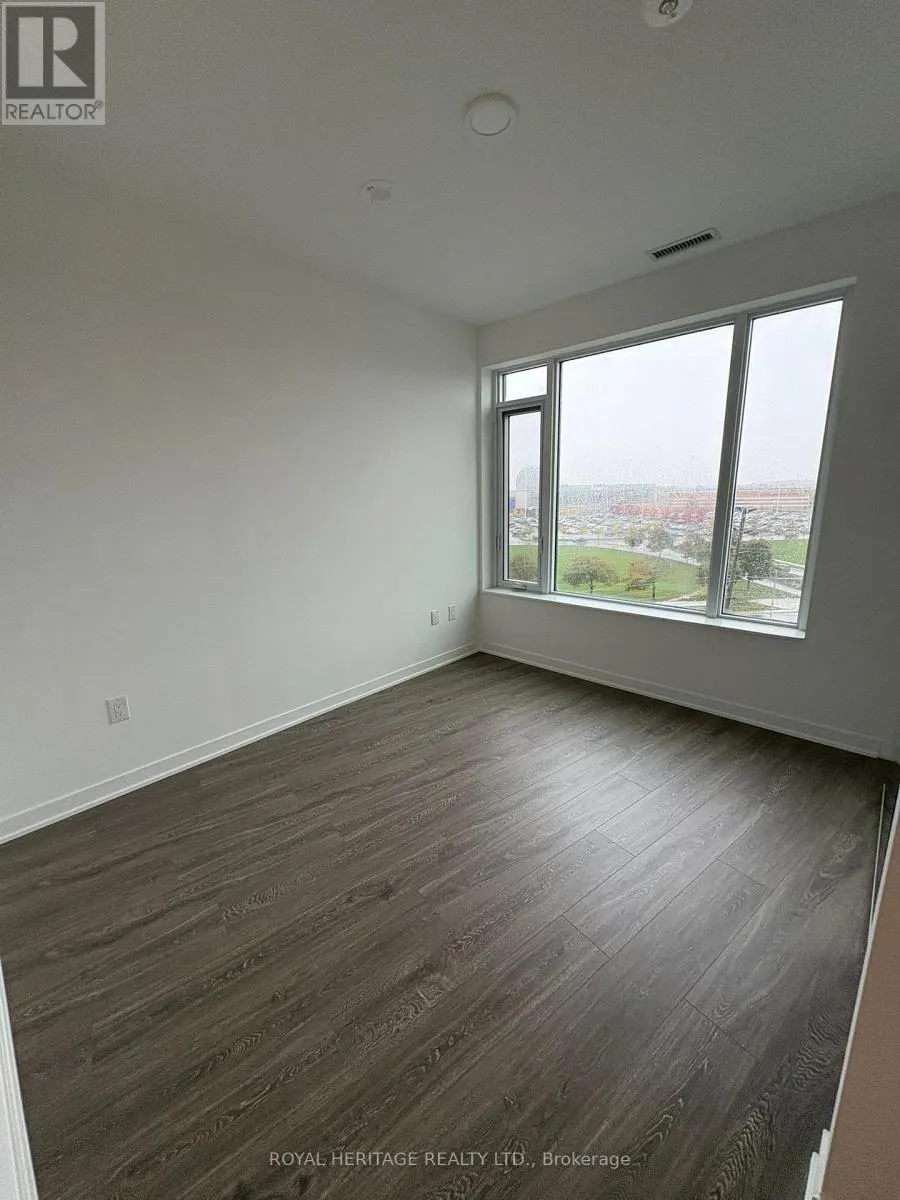 2495 EGLINTON AVENUE W