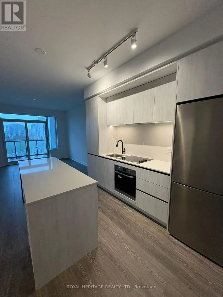 2495 EGLINTON AVENUE W