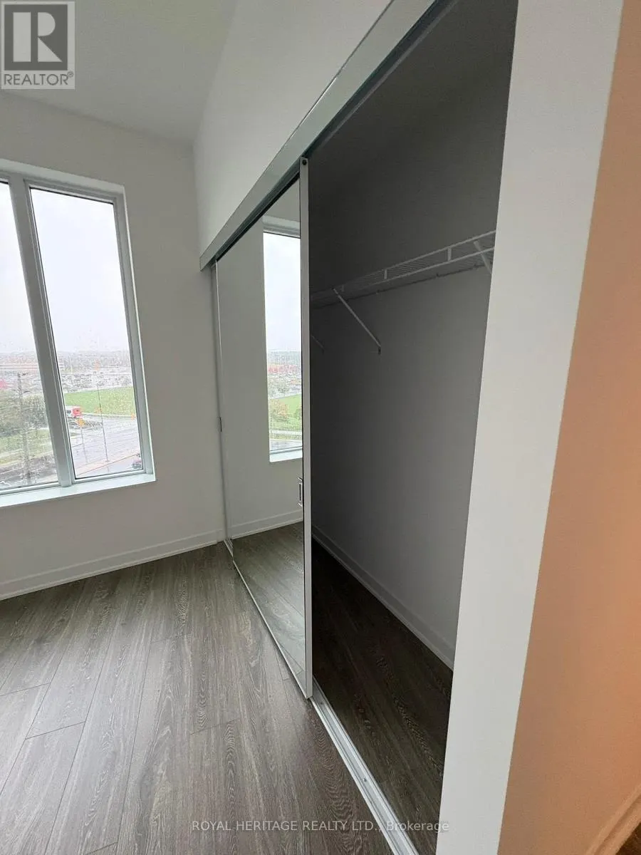 2495 EGLINTON AVENUE W