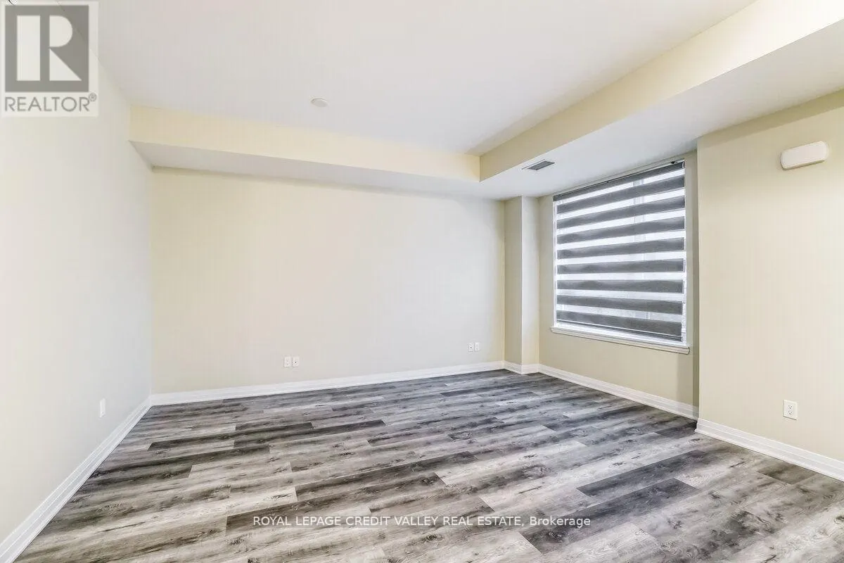 09 - 670 ATWATER AVENUE