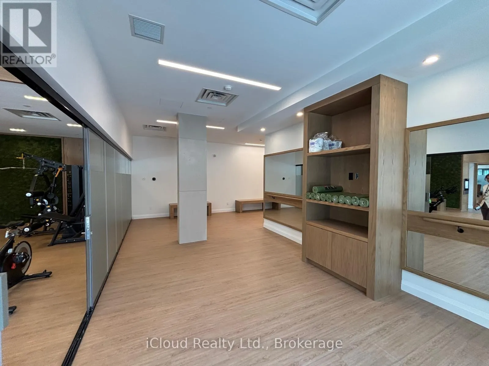 112 - 3250 CARDING MILL TRAIL