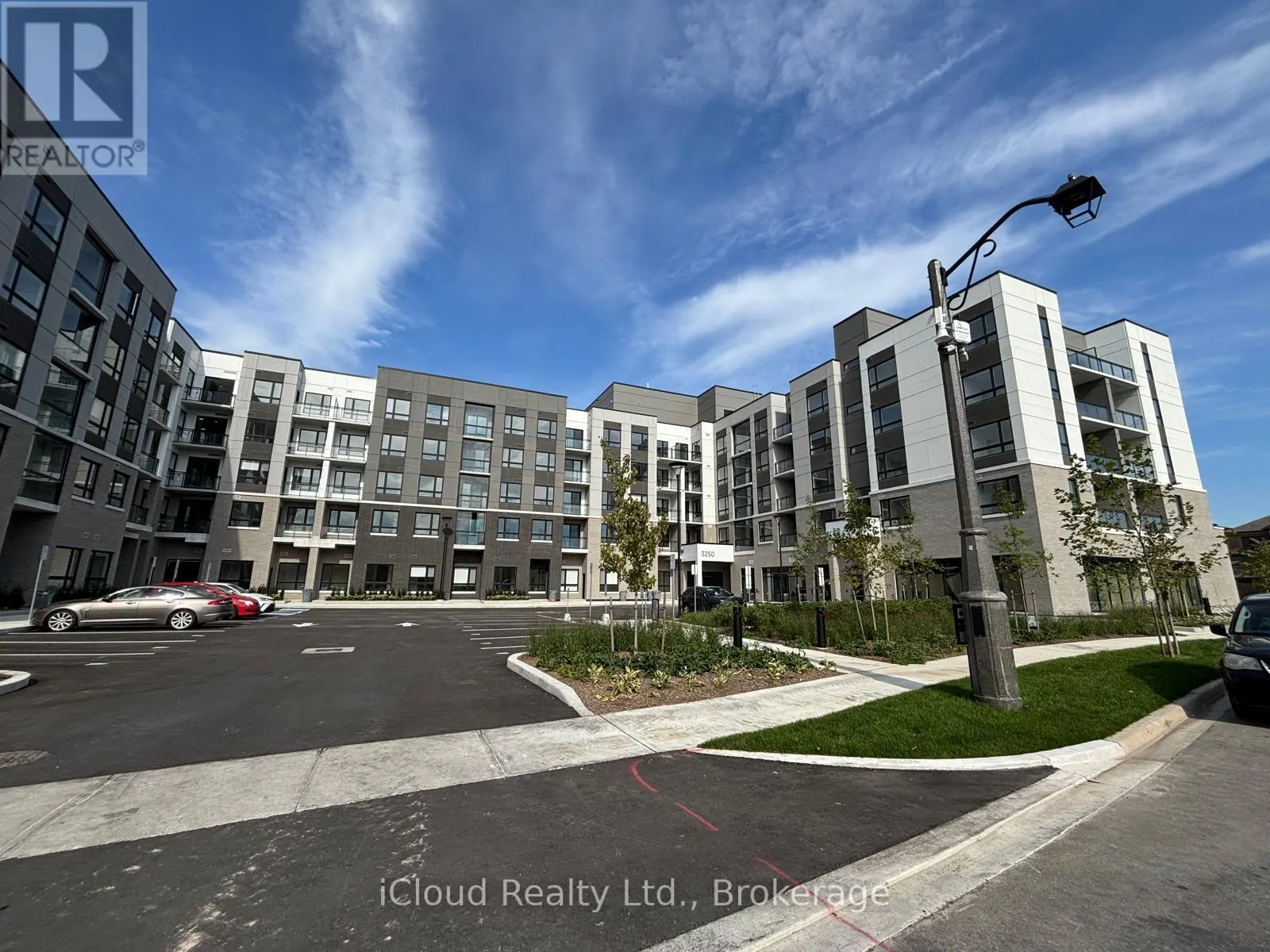 112 - 3250 CARDING MILL TRAIL