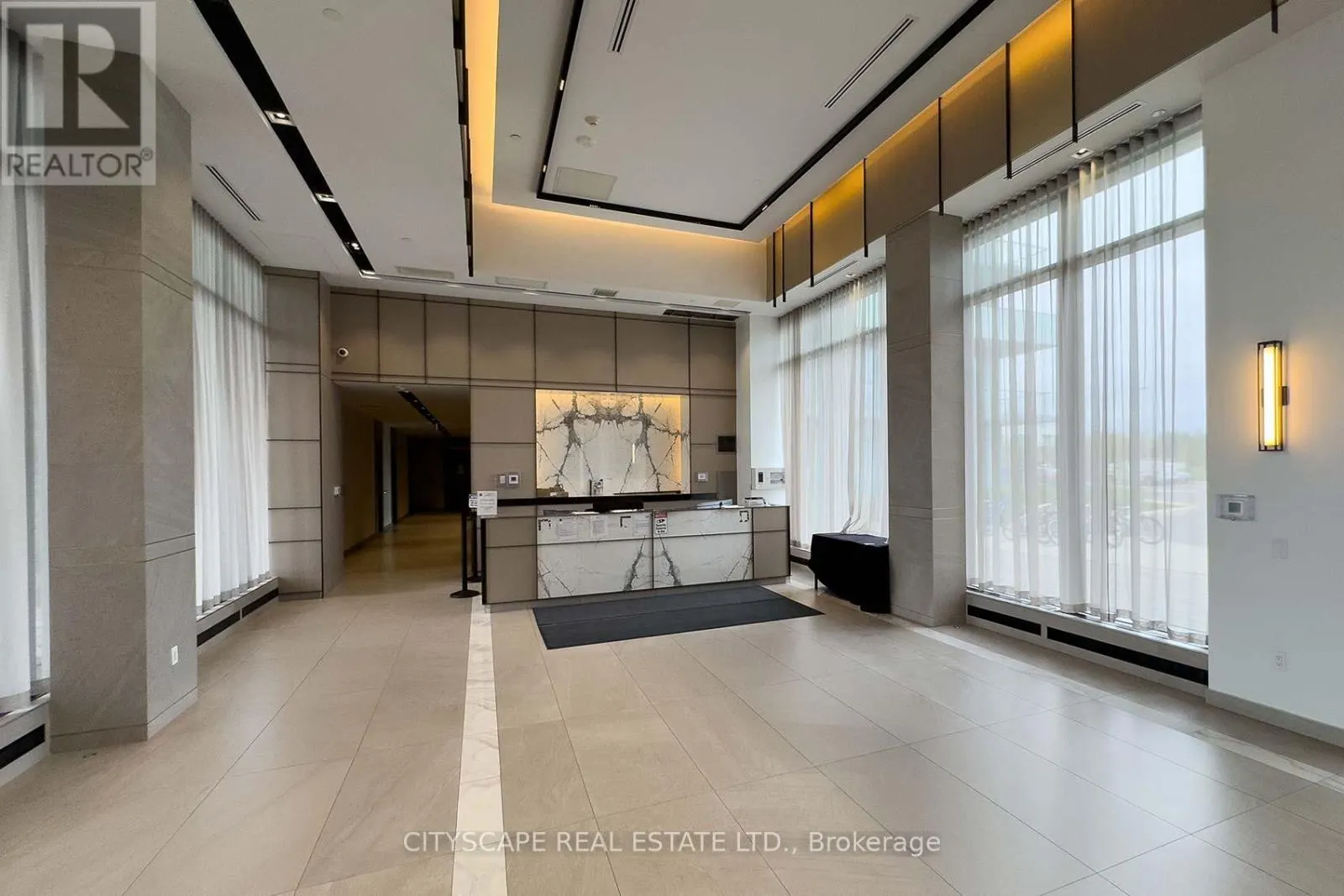 1804 - 4655 METCALFE AVENUE