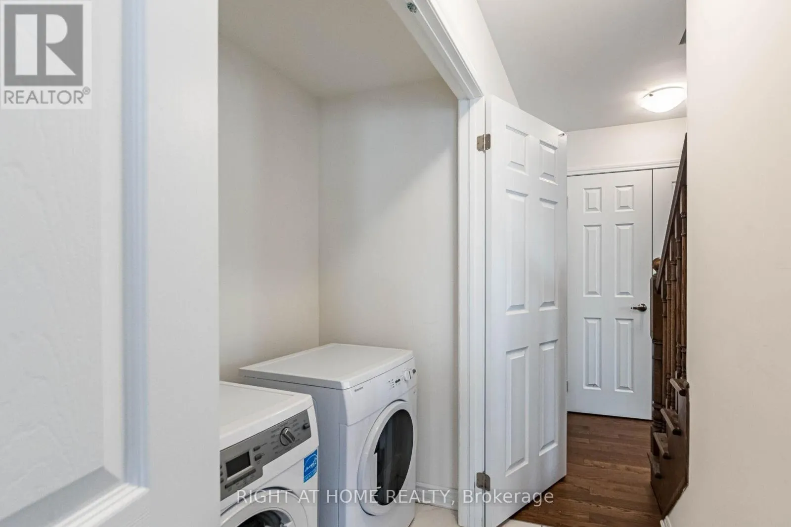 98 - 1000 ASLETON BOULEVARD