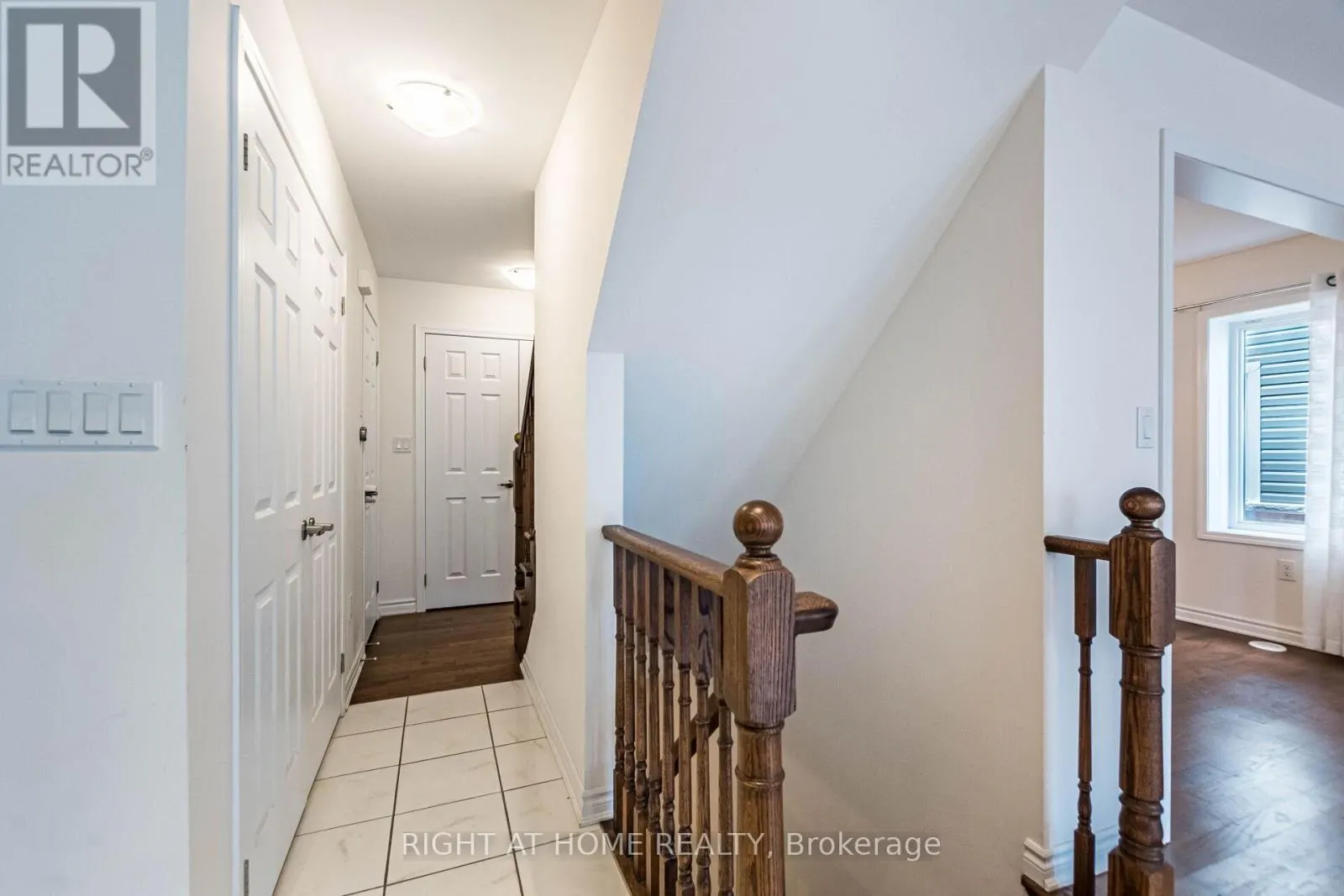 98 - 1000 ASLETON BOULEVARD