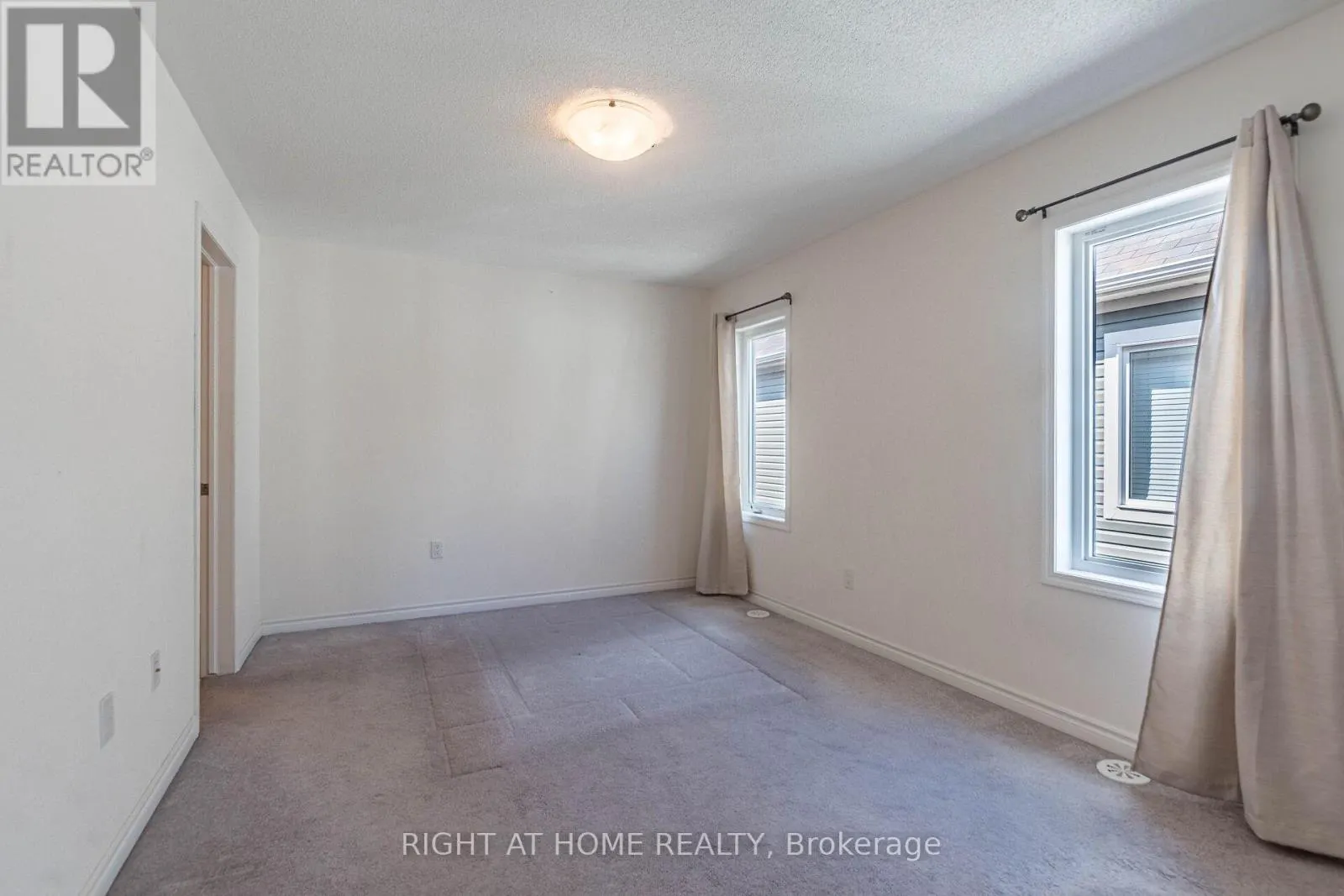 98 - 1000 ASLETON BOULEVARD