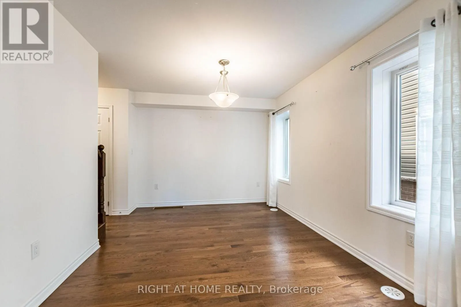 98 - 1000 ASLETON BOULEVARD