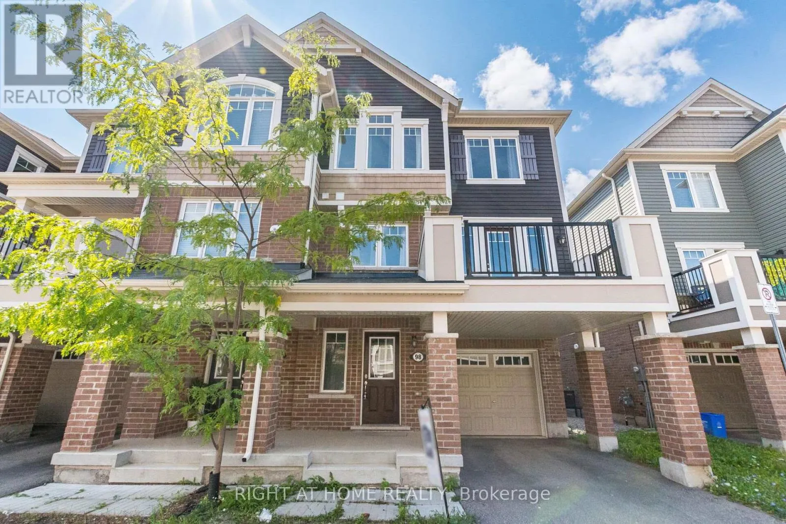 98 - 1000 ASLETON BOULEVARD