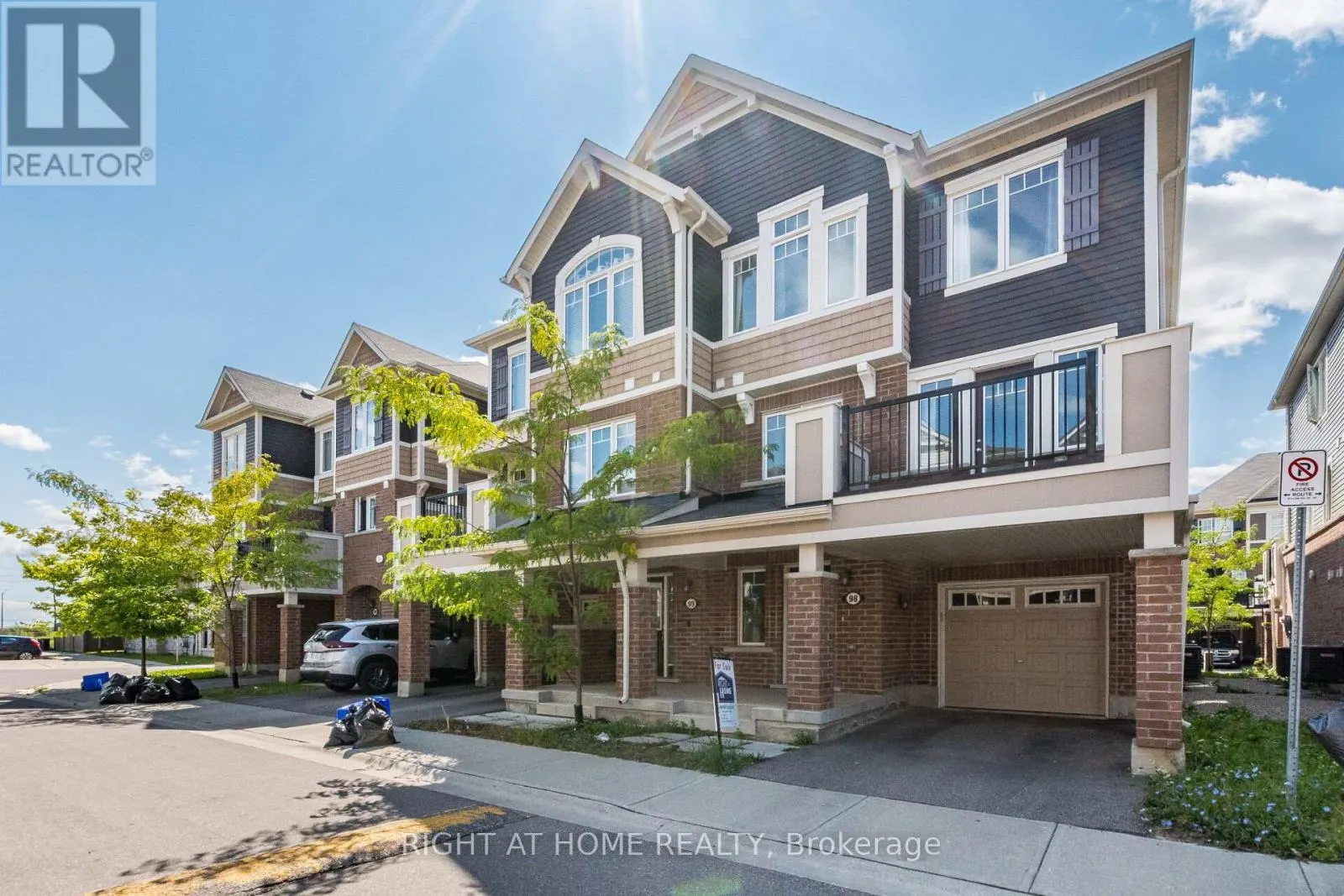 98 - 1000 ASLETON BOULEVARD