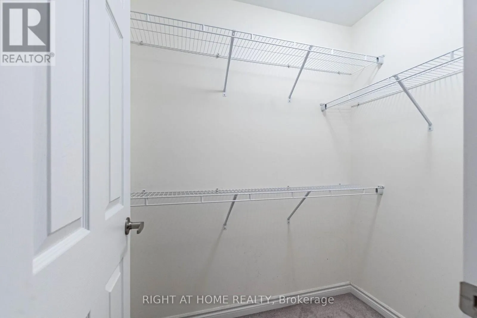 98 - 1000 ASLETON BOULEVARD