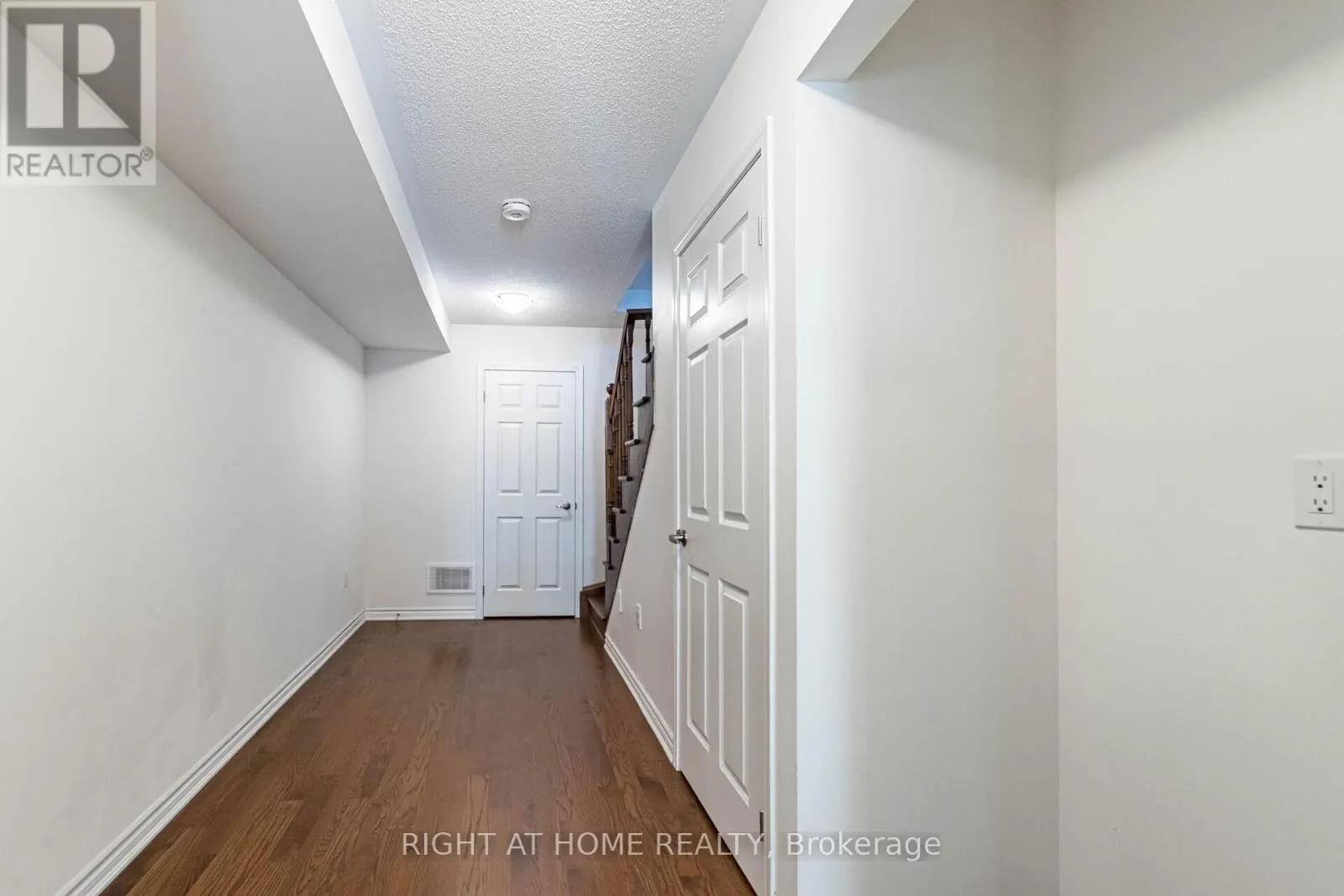 98 - 1000 ASLETON BOULEVARD