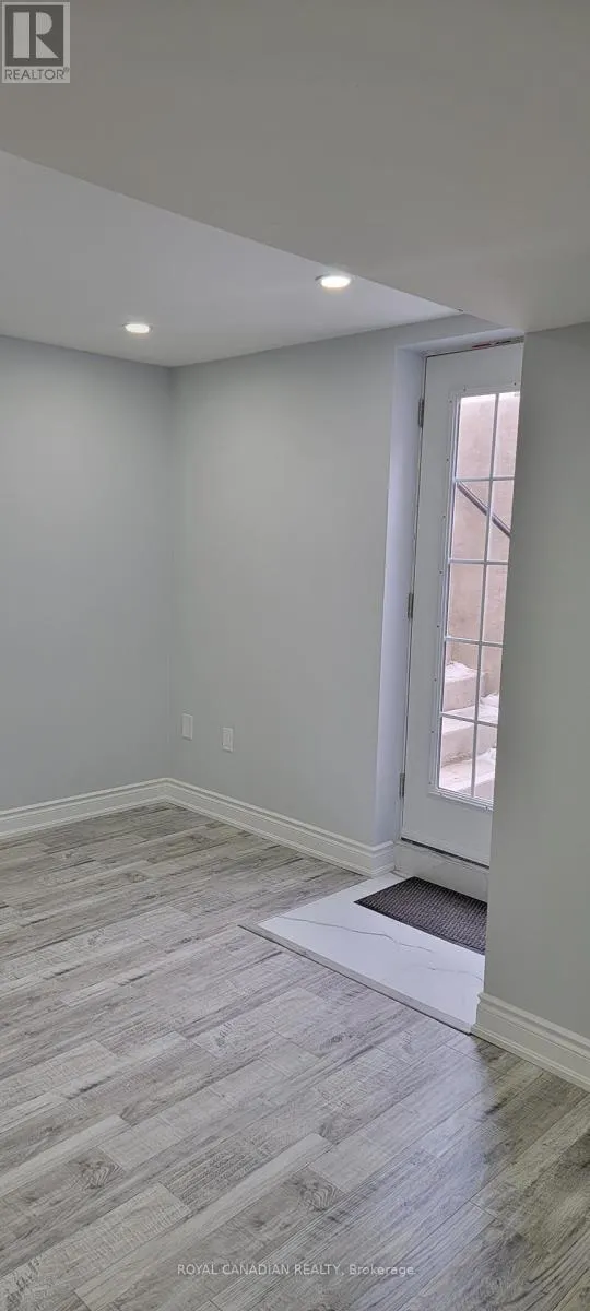 BSMT - 84 MASTERS GREEN CRESCENT