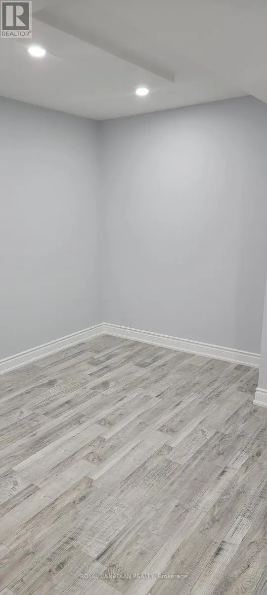 BSMT - 84 MASTERS GREEN CRESCENT