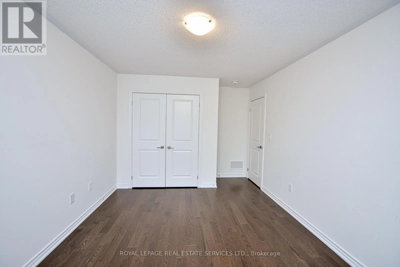 323 THIMBLEWEED COURT