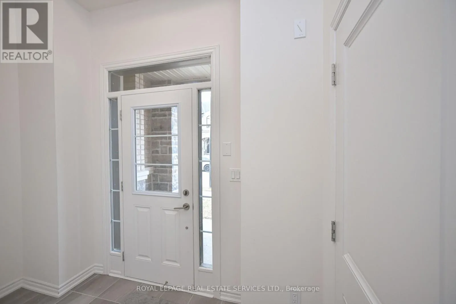 323 THIMBLEWEED COURT