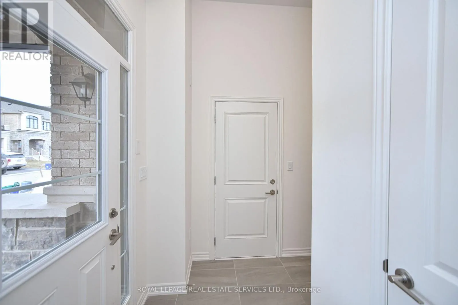 323 THIMBLEWEED COURT