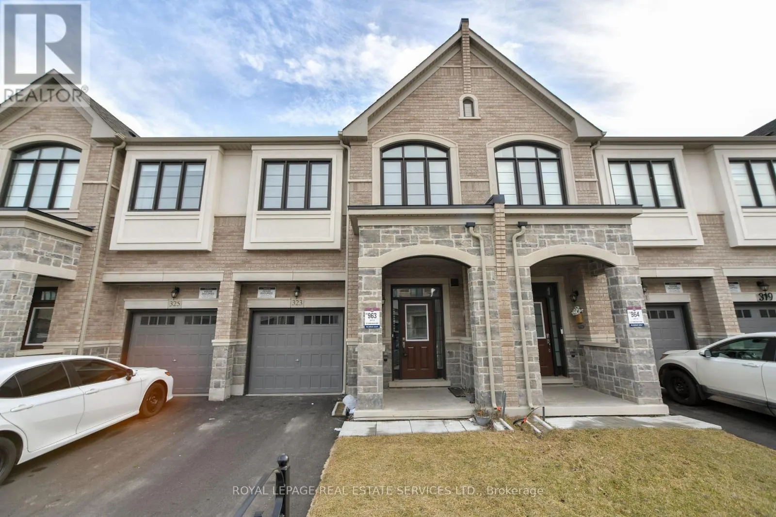 323 THIMBLEWEED COURT