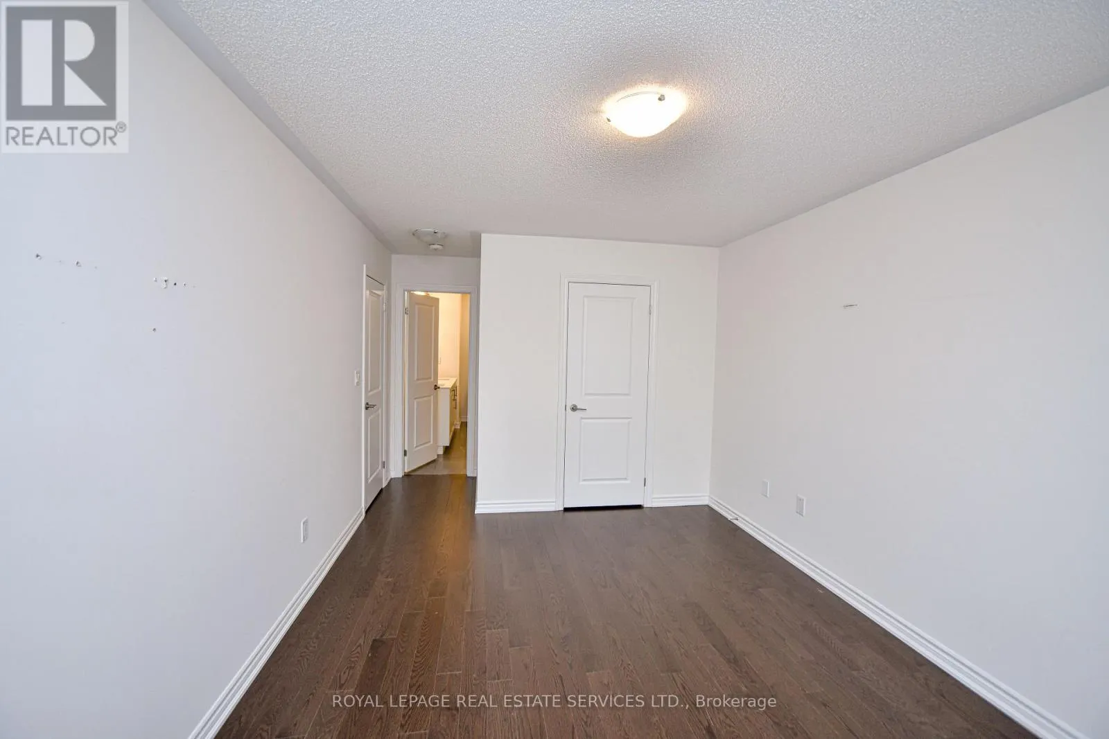 323 THIMBLEWEED COURT