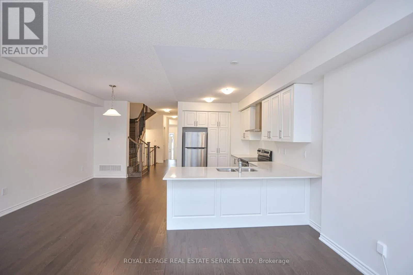 323 THIMBLEWEED COURT