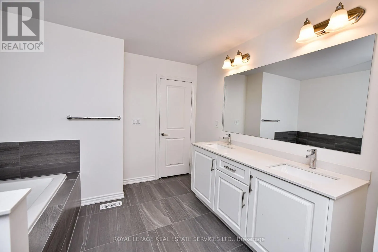 323 THIMBLEWEED COURT