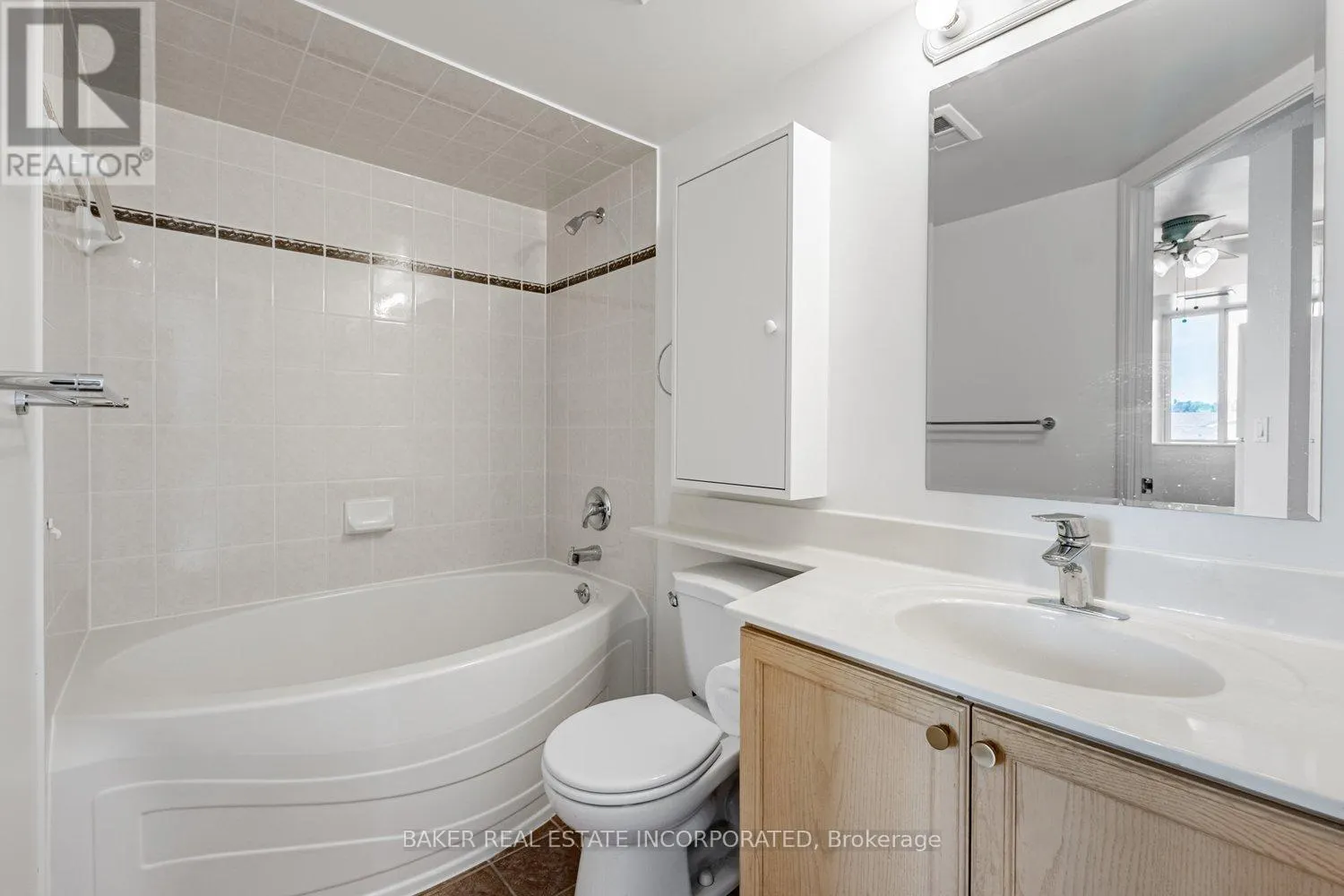 311 - 1150 PARKWEST PLACE