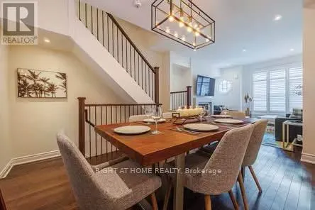 70 - 290 ROYALTON COMMON