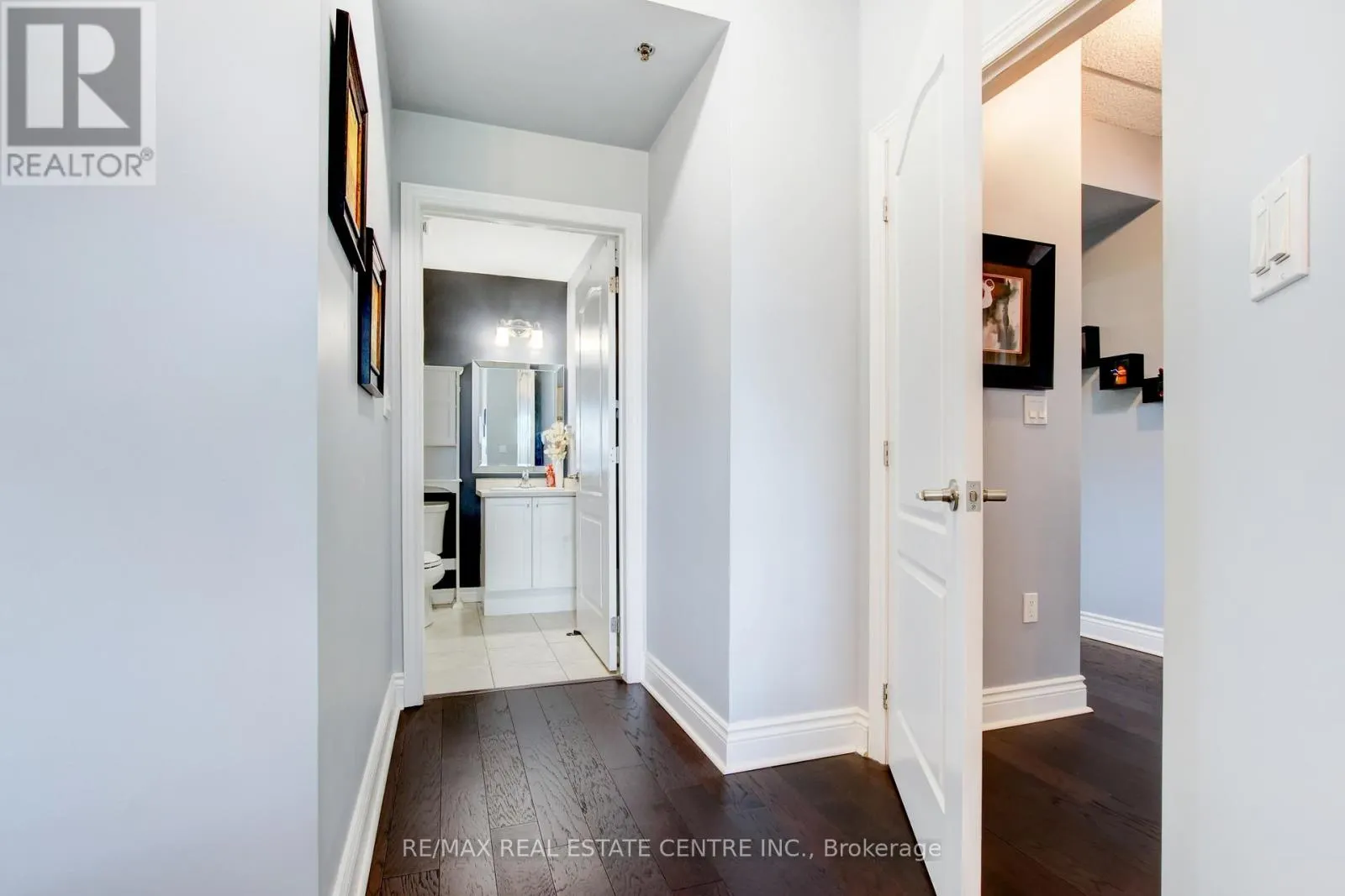 305 - 1419 COSTIGAN ROAD