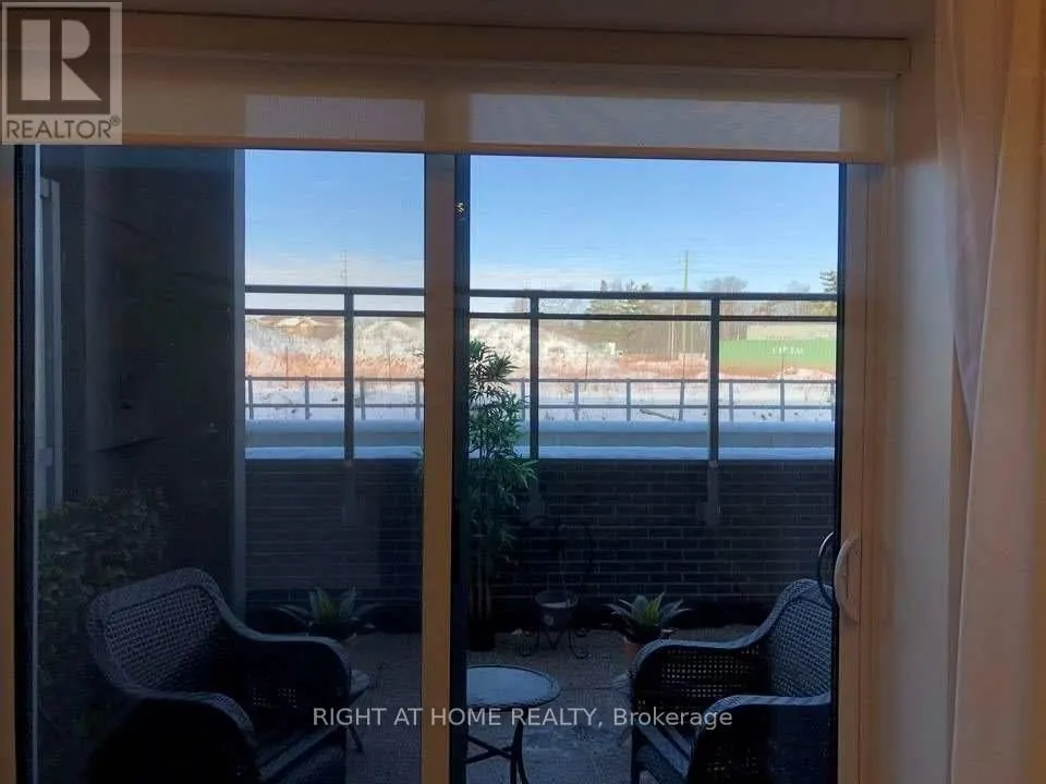 116 - 4040 UPPER MIDDLE ROAD