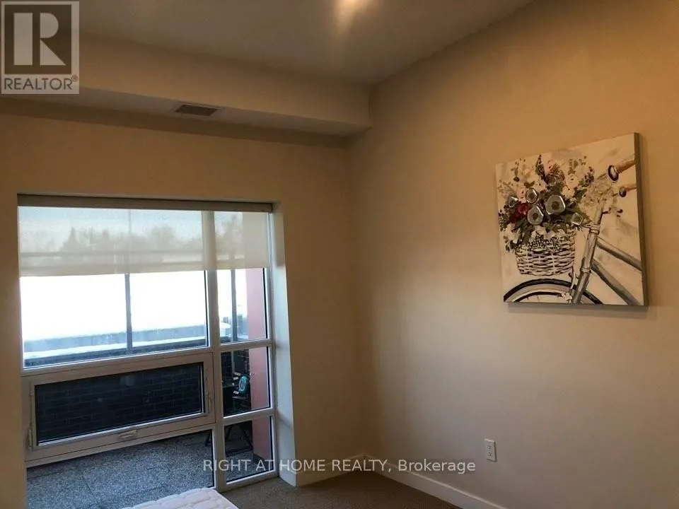 116 - 4040 UPPER MIDDLE ROAD