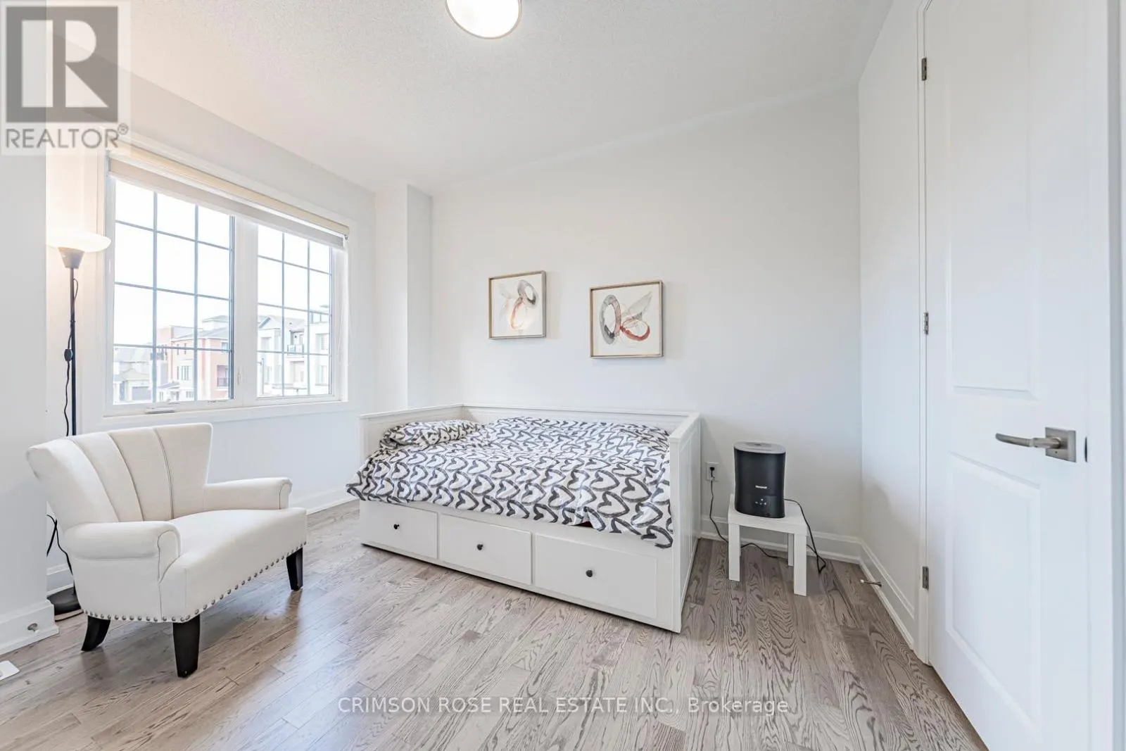 3045 WILLIAM CUTMORE BOULEVARD