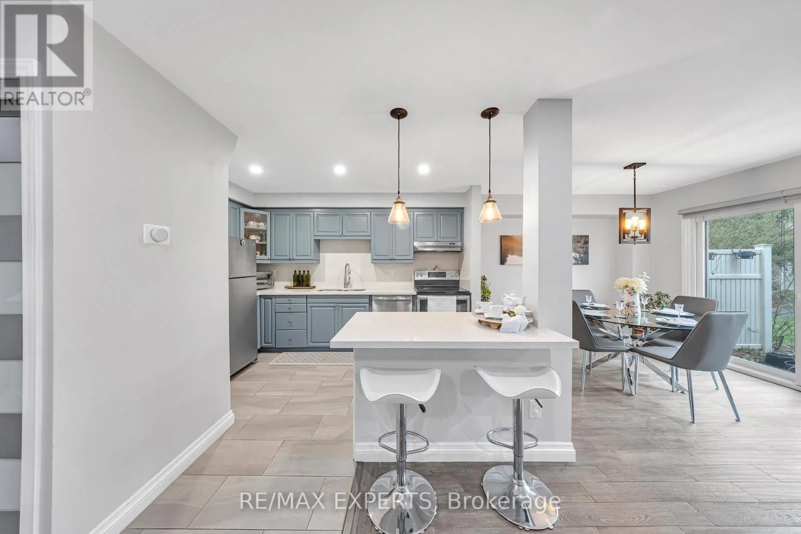 55 - 2676 FOLKWAY DRIVE NW