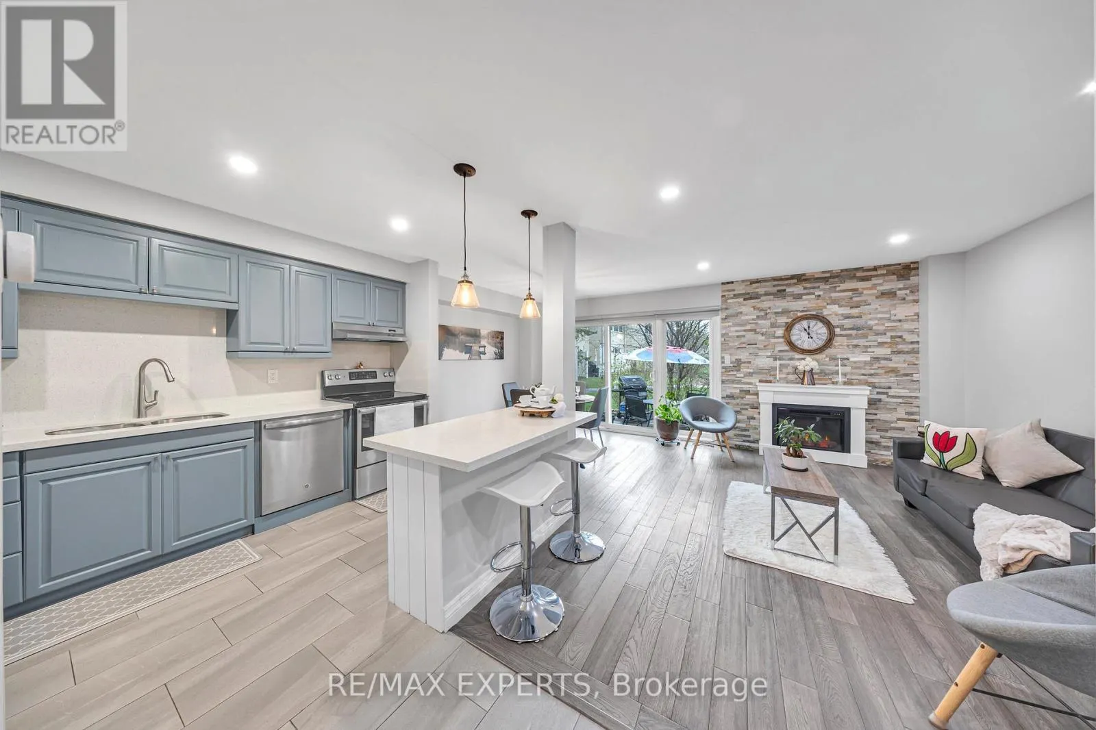 55 - 2676 FOLKWAY DRIVE NW