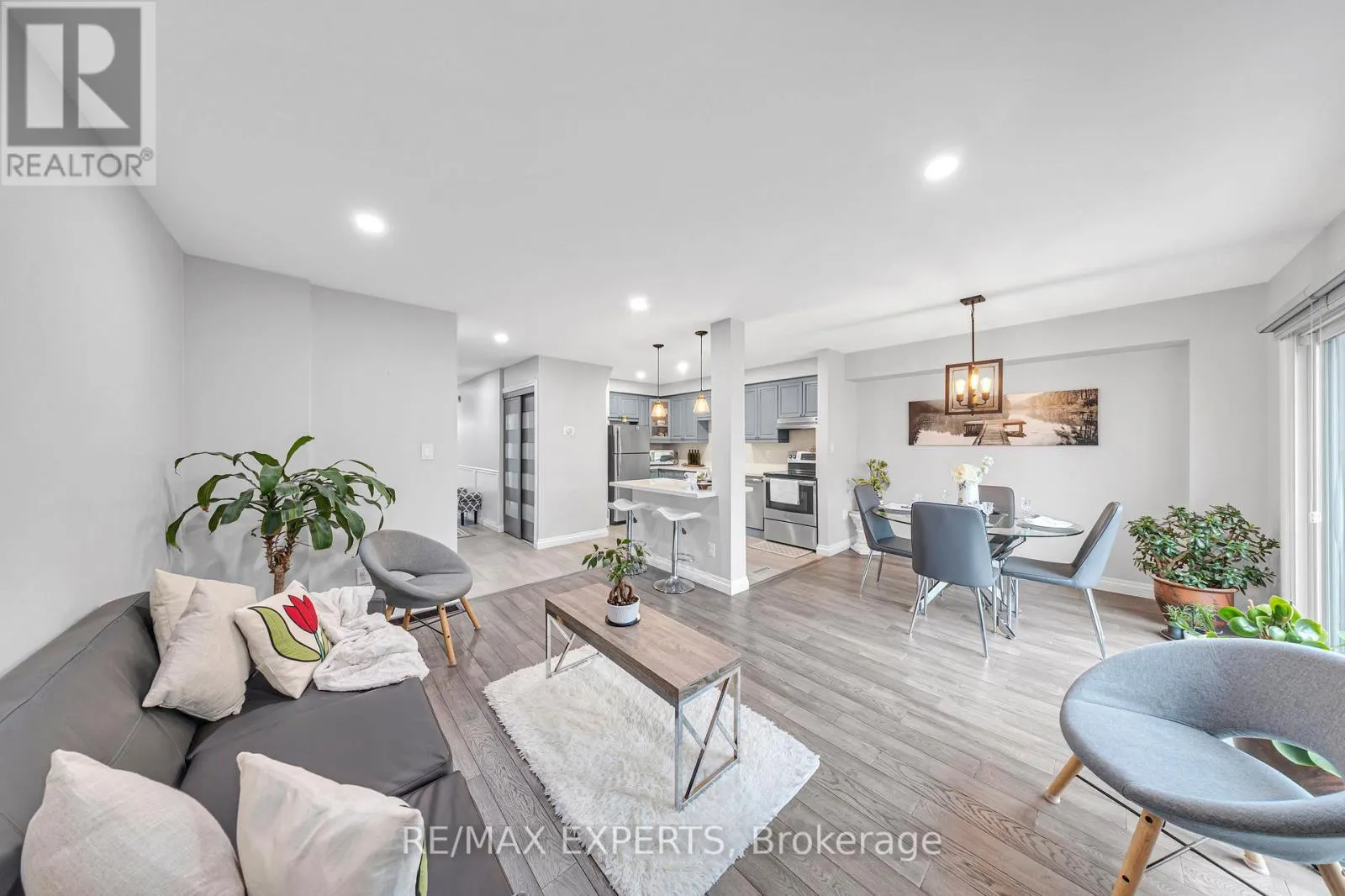 55 - 2676 FOLKWAY DRIVE NW