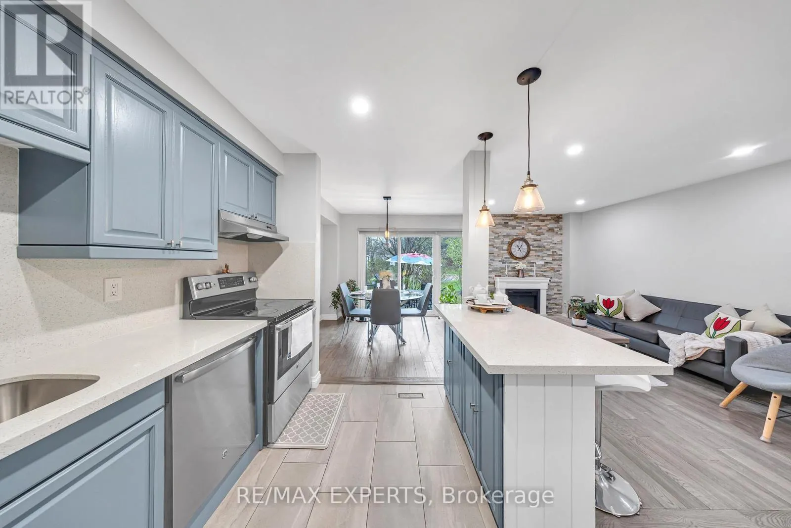 55 - 2676 FOLKWAY DRIVE NW