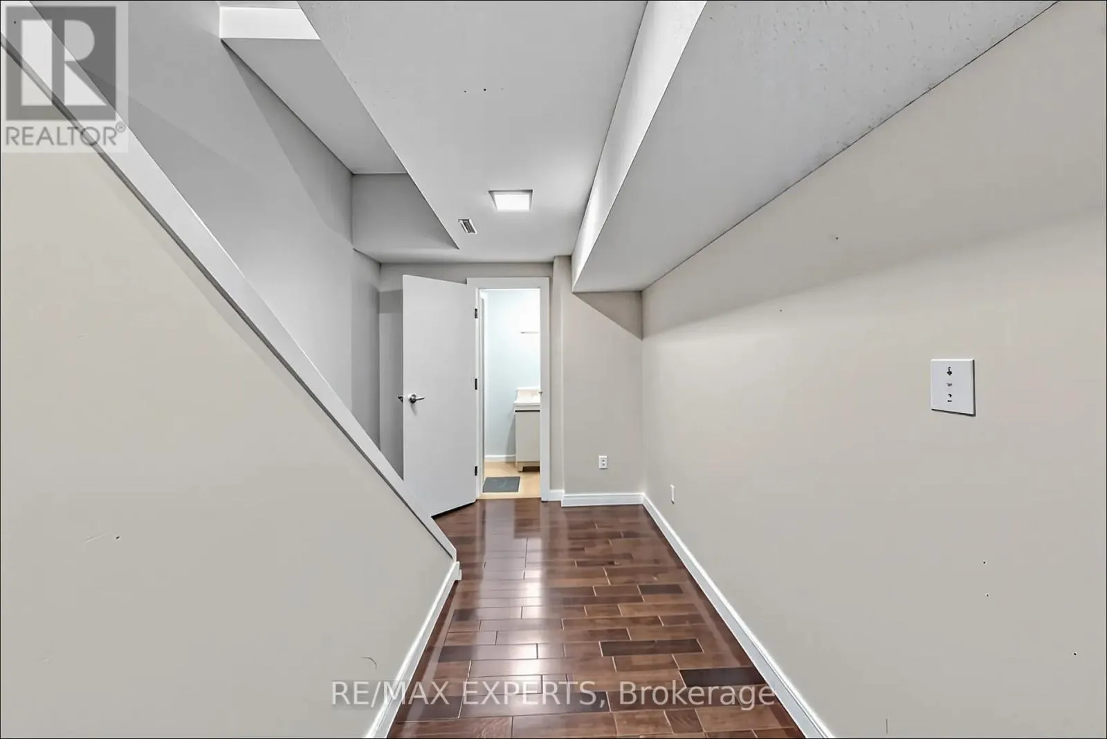 55 - 2676 FOLKWAY DRIVE NW