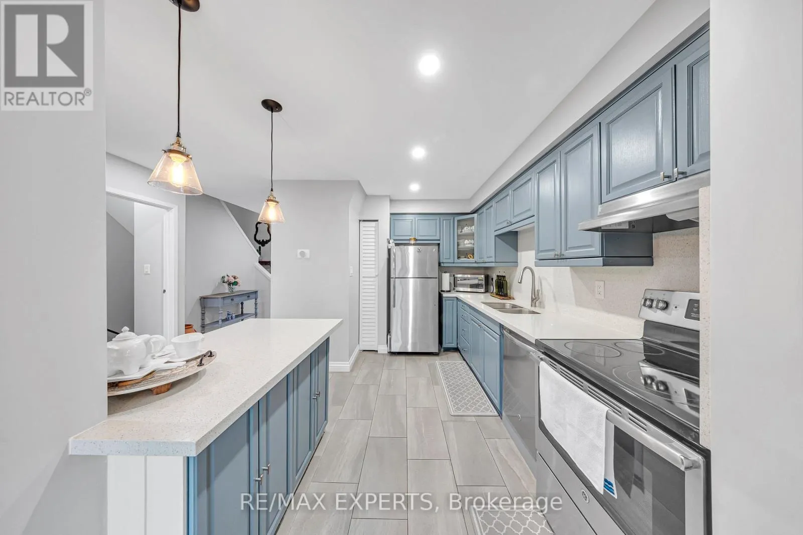 55 - 2676 FOLKWAY DRIVE NW