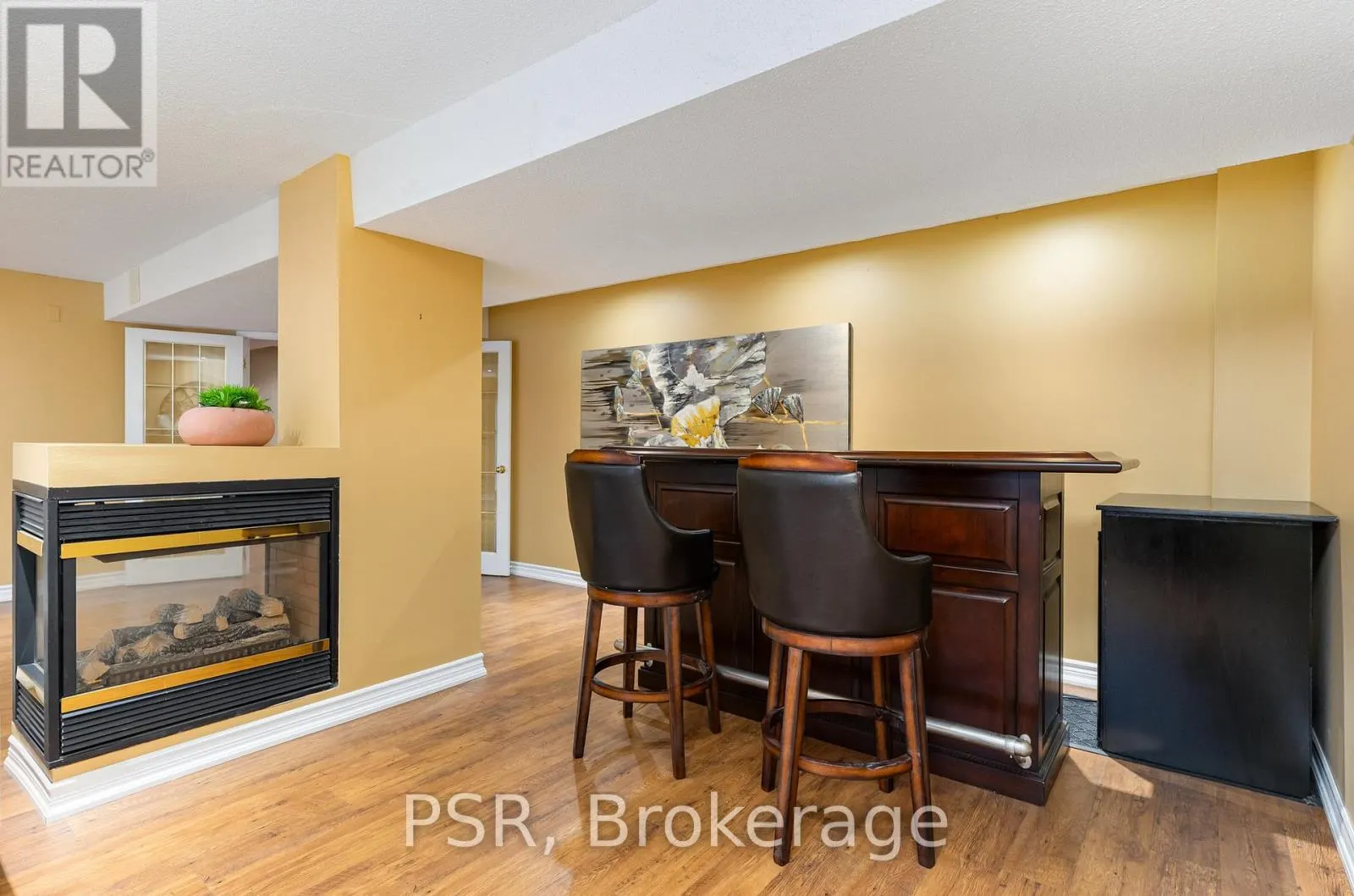 17 - 1010 CRISTINA COURT