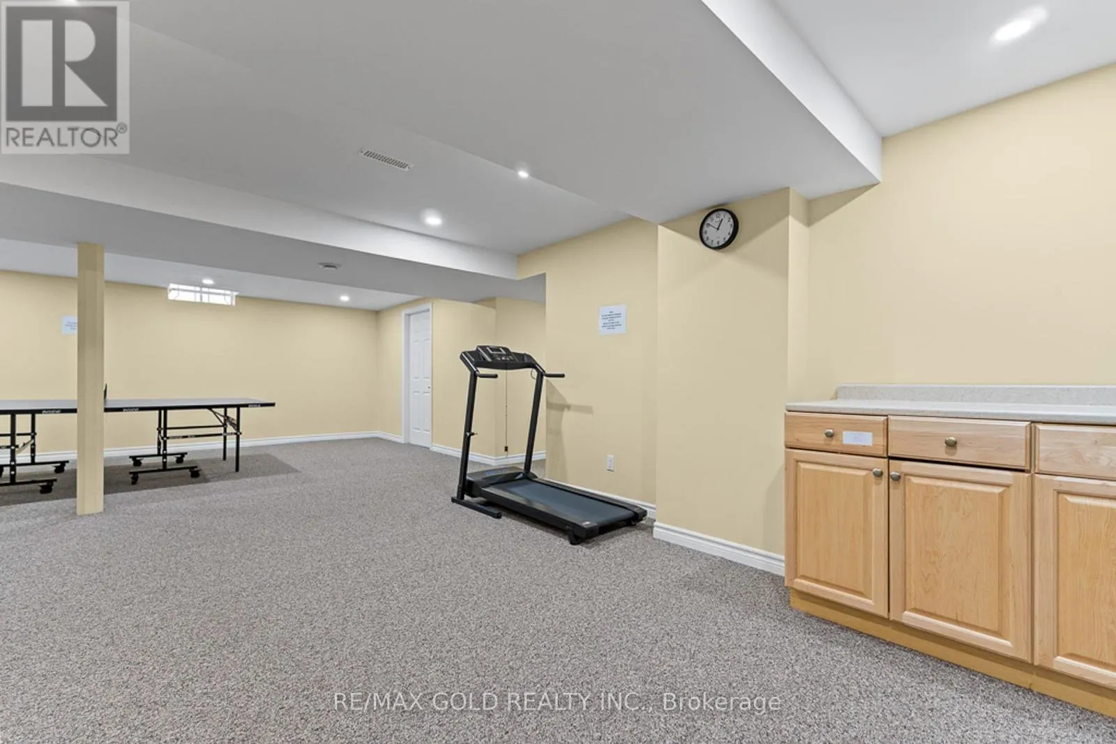 20 MOUNTAINBERRY ROAD