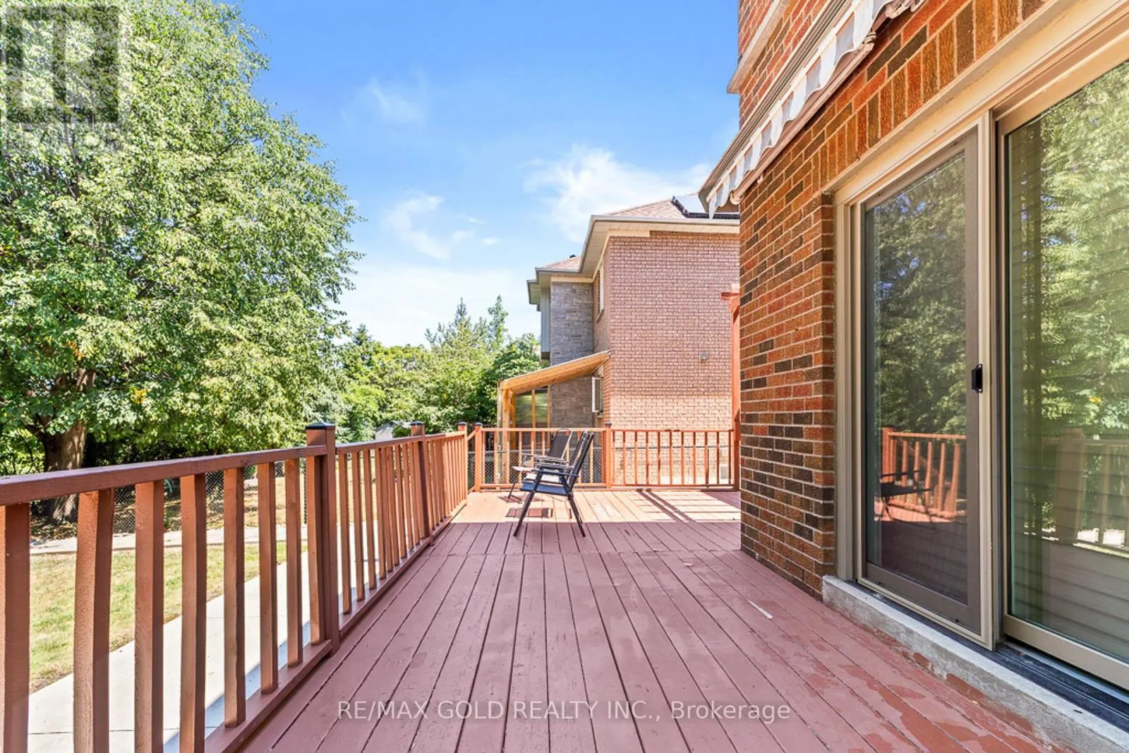 20 MOUNTAINBERRY ROAD