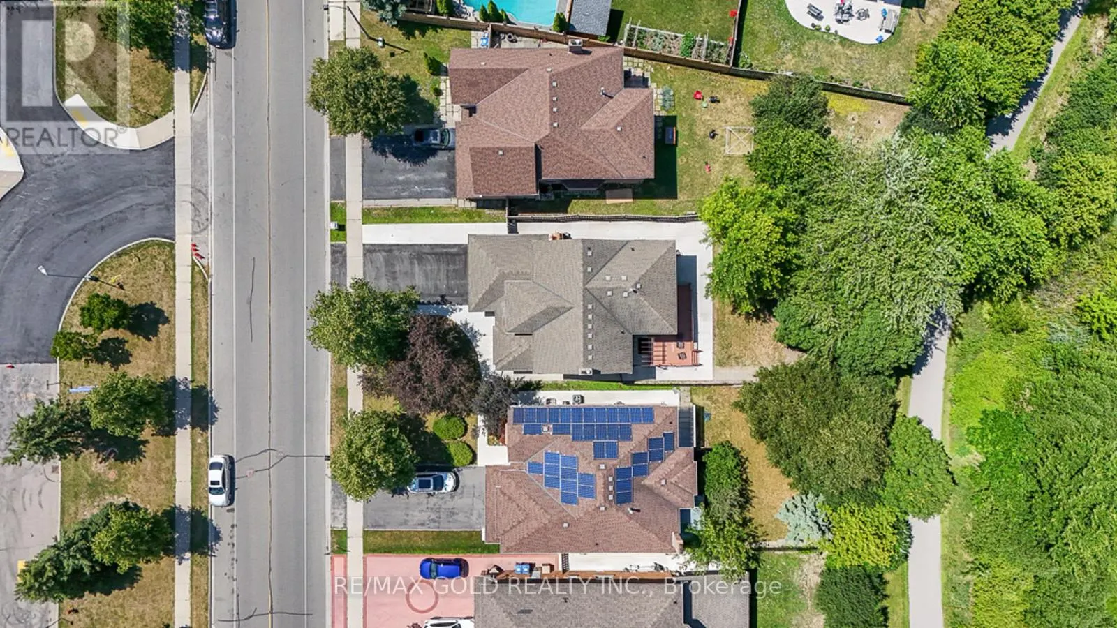 20 MOUNTAINBERRY ROAD