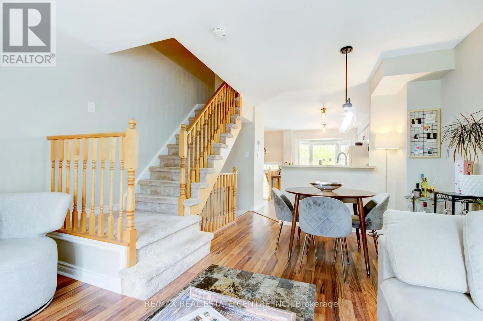 82 - 3480 UPPER MIDDLE ROAD