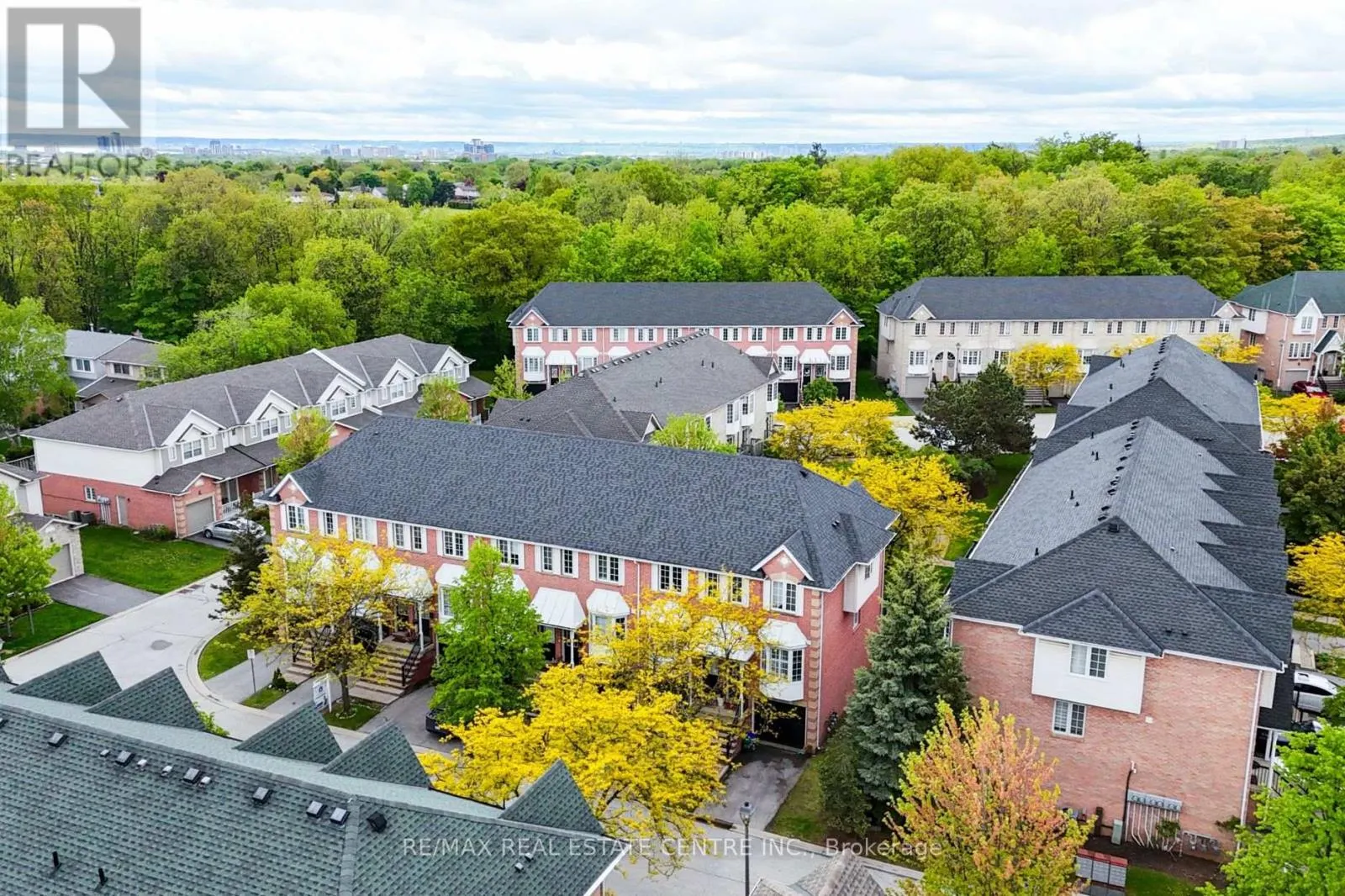 82 - 3480 UPPER MIDDLE ROAD